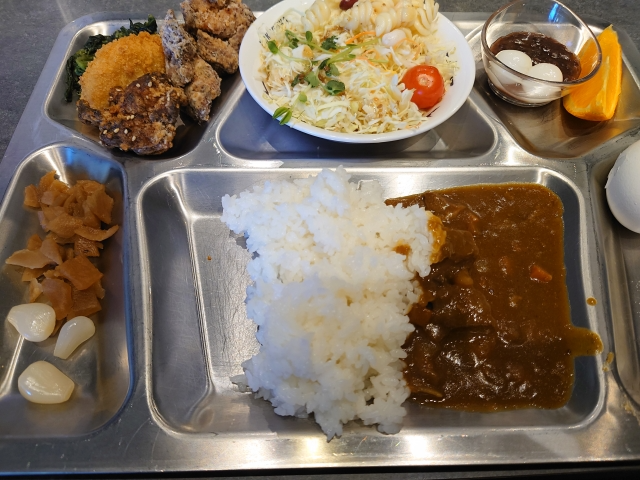 よこすか海軍カレー（神奈川県）の画像