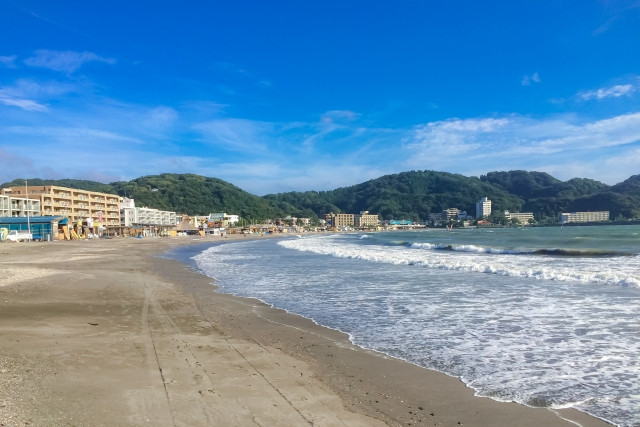 4. 逗子海水浴場
