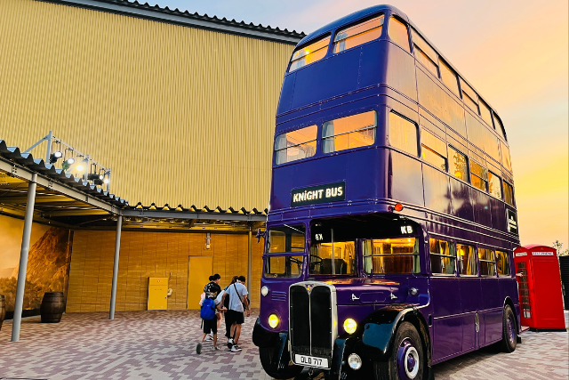 รถเมล์อัศวินราตรี (The Knight Bus)