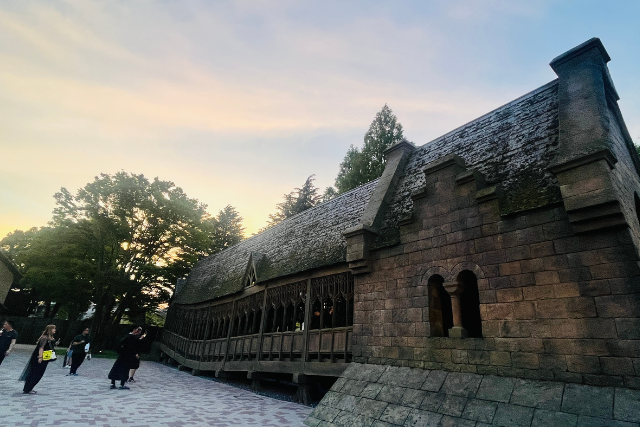 สะพานฮอกวอตส์ (The Hogwarts Bridge)