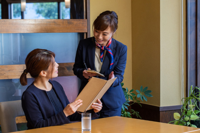 requirements for hotel jobs in japan