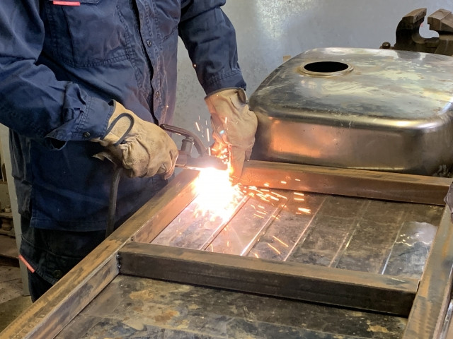 welding job requirements in japan