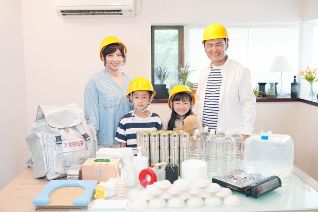 japanese family with proper disaster preparedness