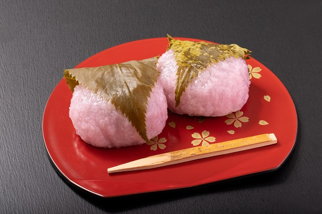 Sakura mochi