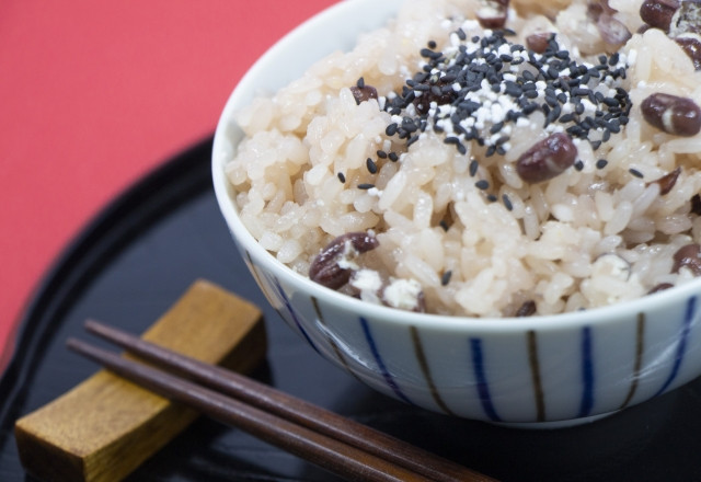 일본 결혼식 음식 오세키한 이미지