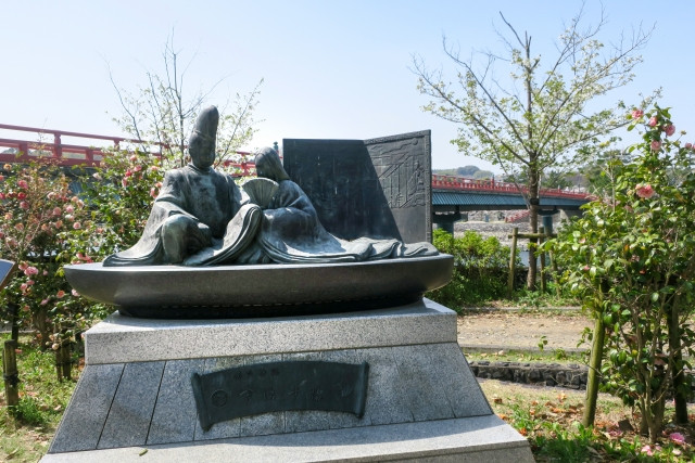 1. Imágenes de El cuento de Genji (Murasaki Shikibu)