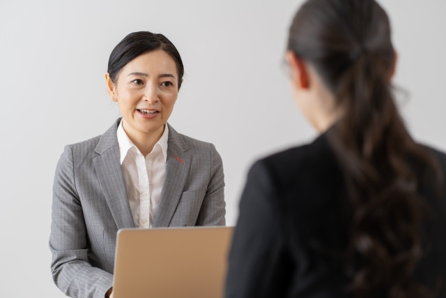 làm việc tại combini ở Nhật