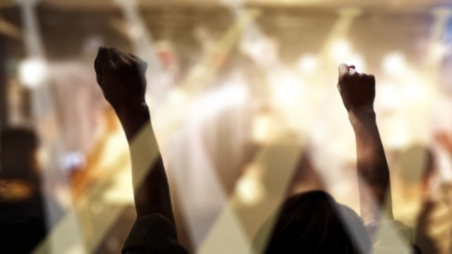 日本のアカデミー賞を受賞したアーティストの画像