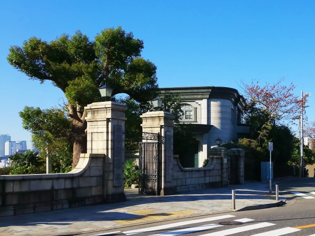 Imágenes de Yokohama teniendo una relación profunda con los extranjeros