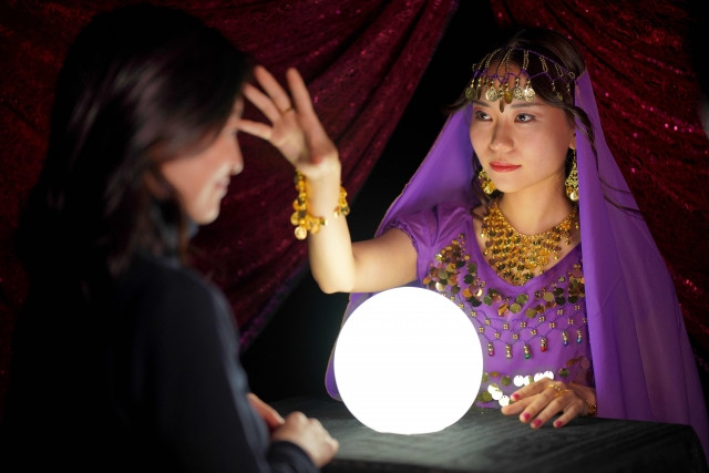 Imagen de la lista de 13 tipos famosos de adivinación