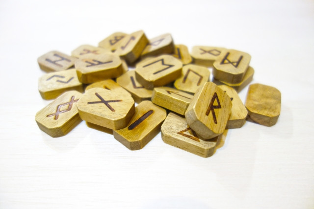 10. Imagen de adivinación de runas