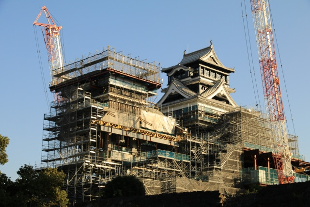 구마모토성 지진 복구 이미지