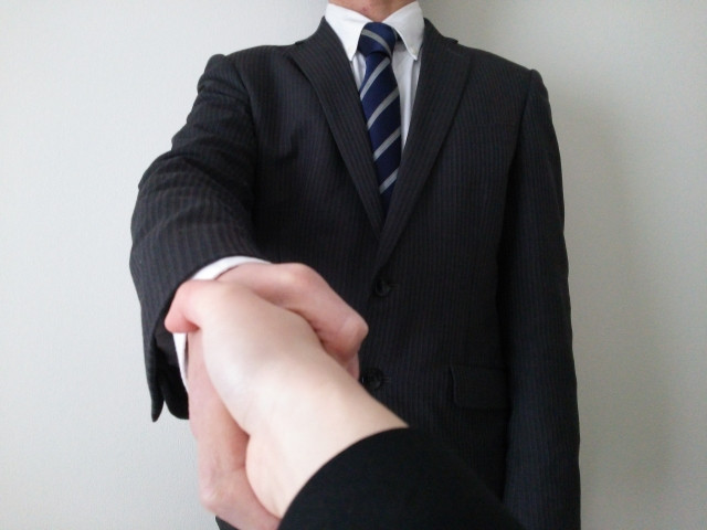 転職面接で年収交渉をする際のポイントの画像