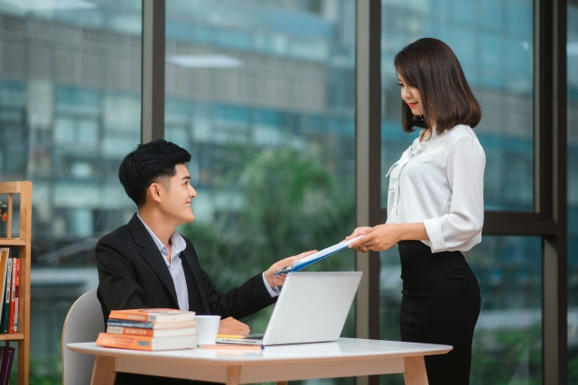 在籍している企業で退職準備をするの画像