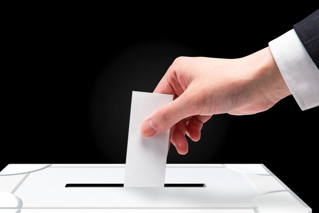 日本で政治家になるための条件の画像