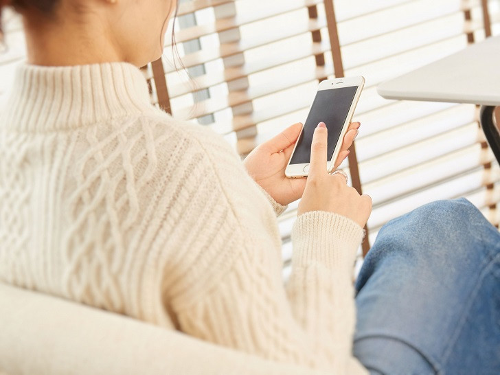 일본 알바 구하기: 전화 걸기 예문으로 연습! 이미지