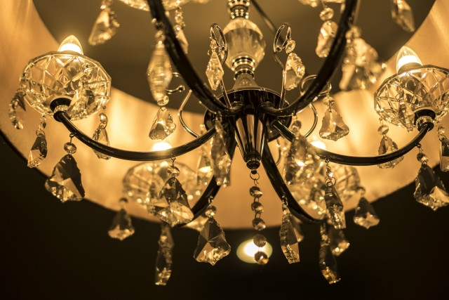 Fancy chandelier in hotel room