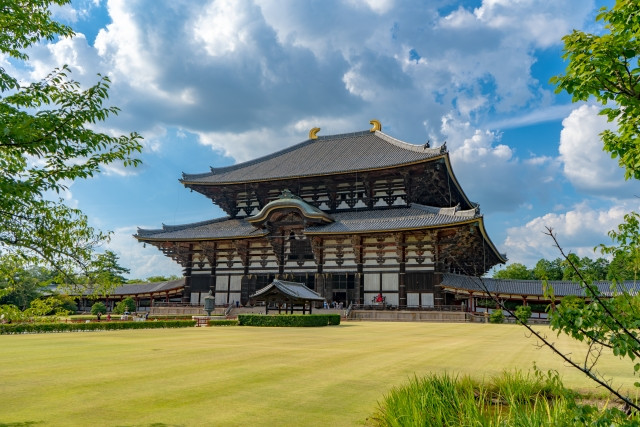 Todaiji Temple's Great Buddha Hall Building