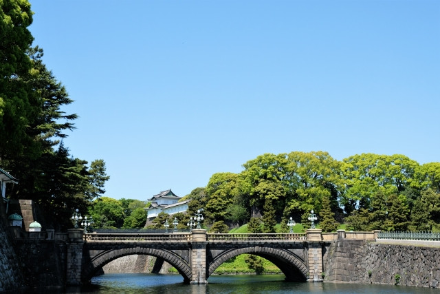 Tokyo Imperial Palace's stone bridge