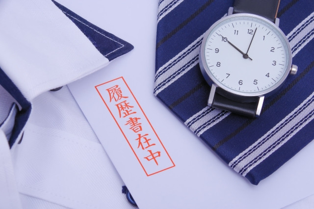 外国人留学生が日本で就職活動を行うのに必要な準備の画像