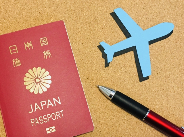 外国人留学生が知るべき一時帰国の手続きの画像