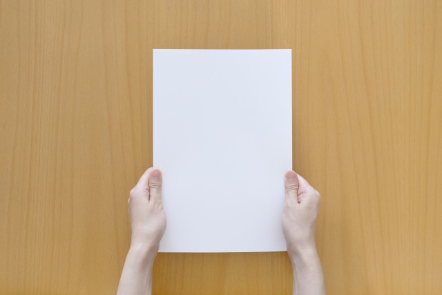 出入国在留管理局で行う在留カードに関する手続きの画像