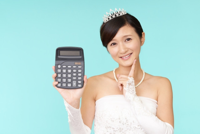 日本で結婚する際に必要な費用とはの画像