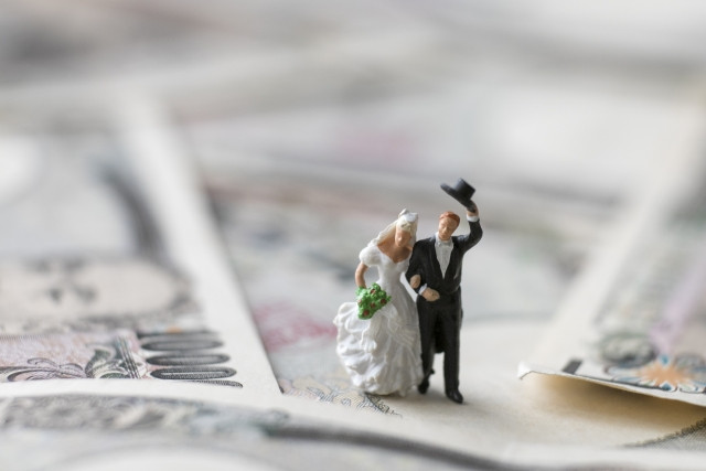 お見合いで国際結婚した場合はさらに費用が掛かるの画像