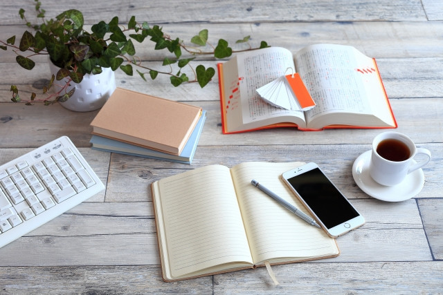 studying hard for university entrance exam in japan