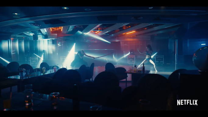 아리스 인 보더랜드 라스보스 쿠이나 싸움 호텔 이미지