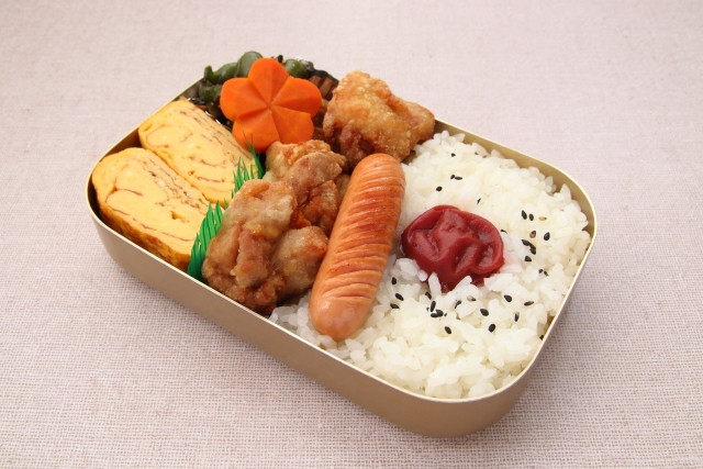 일본 도시락 우메보시 이미지