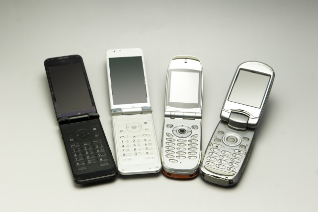 헤이세이 가라케(일본 폴더폰) 이미지