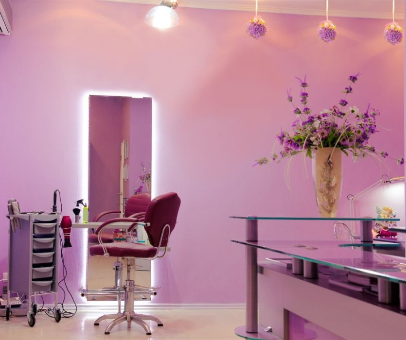 tiệm cắt tóc ở Nhật