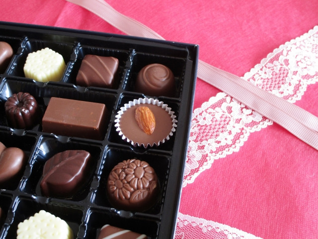 How to Celebrate Western Holidays in Japan