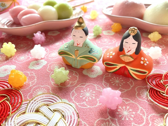 Celebrating Japan's Dolls Festival