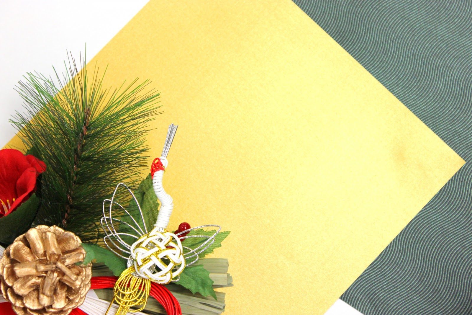 Giấy gói có hình chim Hạc